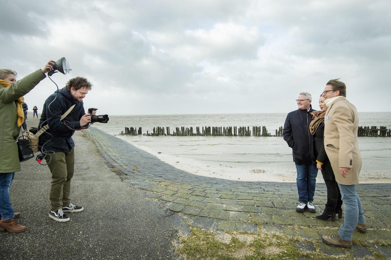 De operatop komt naar Moddergat (Friesch Dagblad)